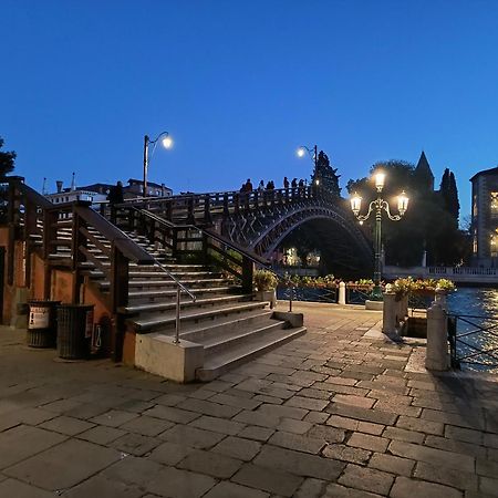 Ca Dell'Arte Bed & Breakfast Venedik Dış mekan fotoğraf